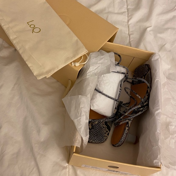 LOQ Shoes - LoQ Roma lace up Sandals in Luna Snake size 37 kitten heel wrap leather open toe